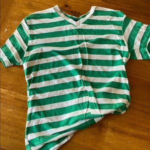 Light weight tee